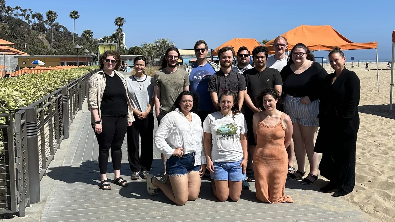 Team picture at the beach